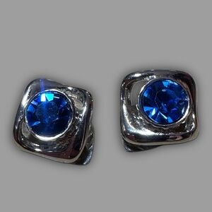 YSL Clip on Earrings 💙